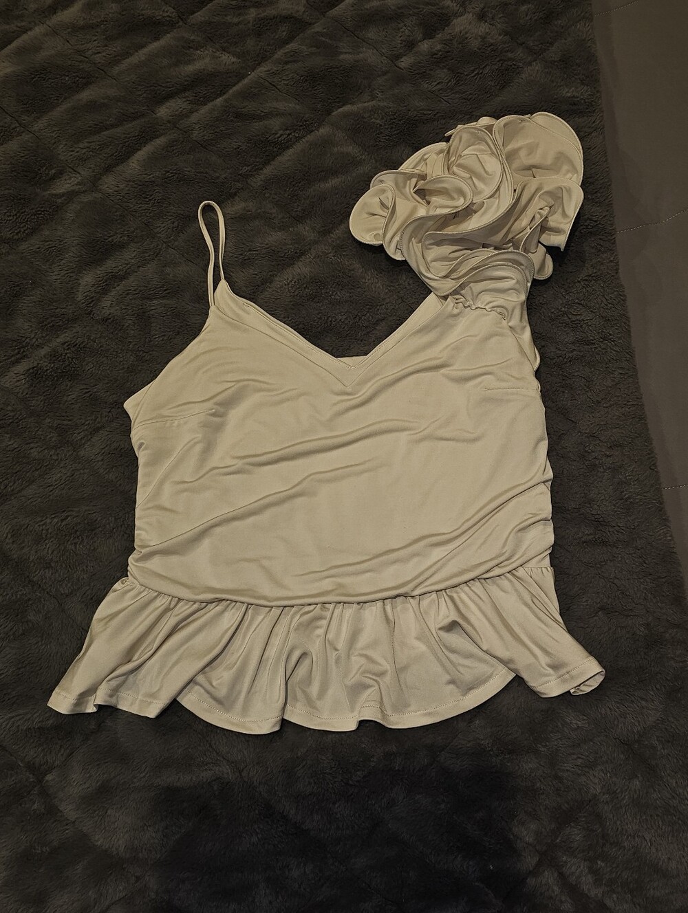 Express Cream/Ivory One-Shoulder Ruffle Tank Top - Picture 6 of 6